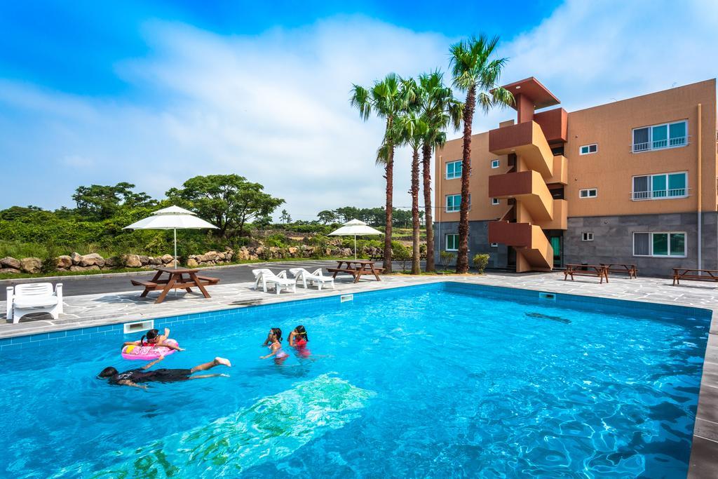 Suandsu Resort Jeju Bagian luar foto