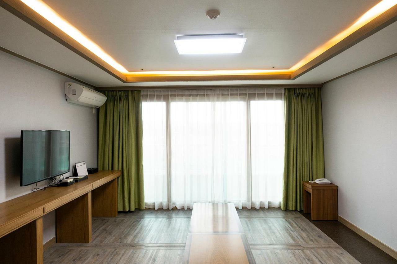 Suandsu Resort Jeju Bagian luar foto